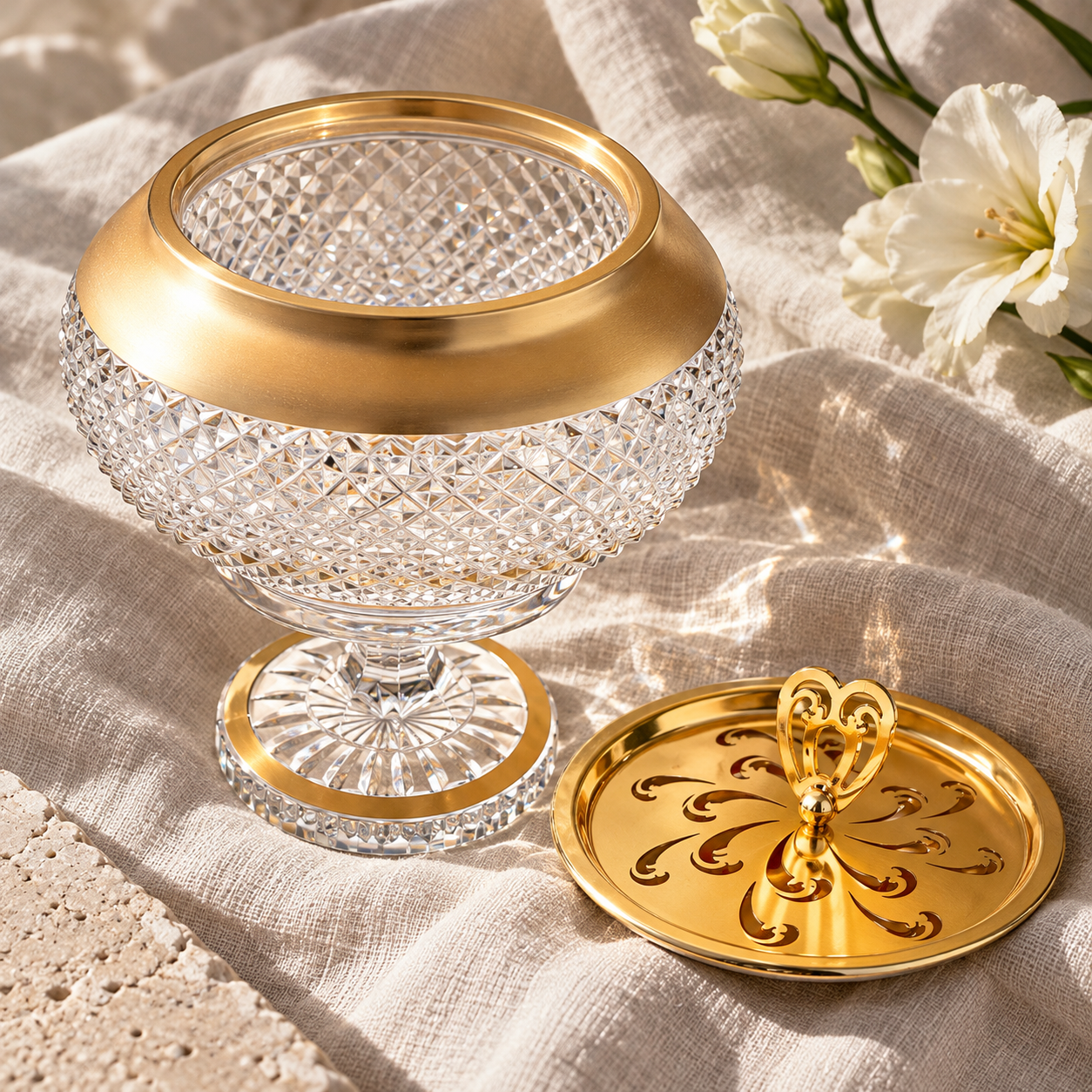 Diamantine Crystal Incense Bowl, Lifestyle