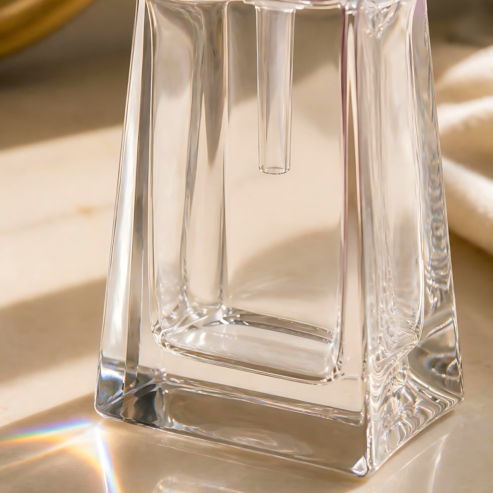 Kathrene Pinstripe Perfume Flacon - Platinum, Close Up