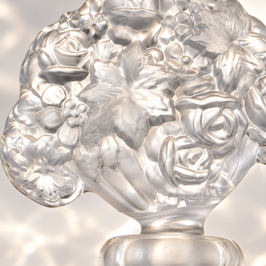 Cherubim Angels Perfume Flacon - Frosted Clear, Close-up