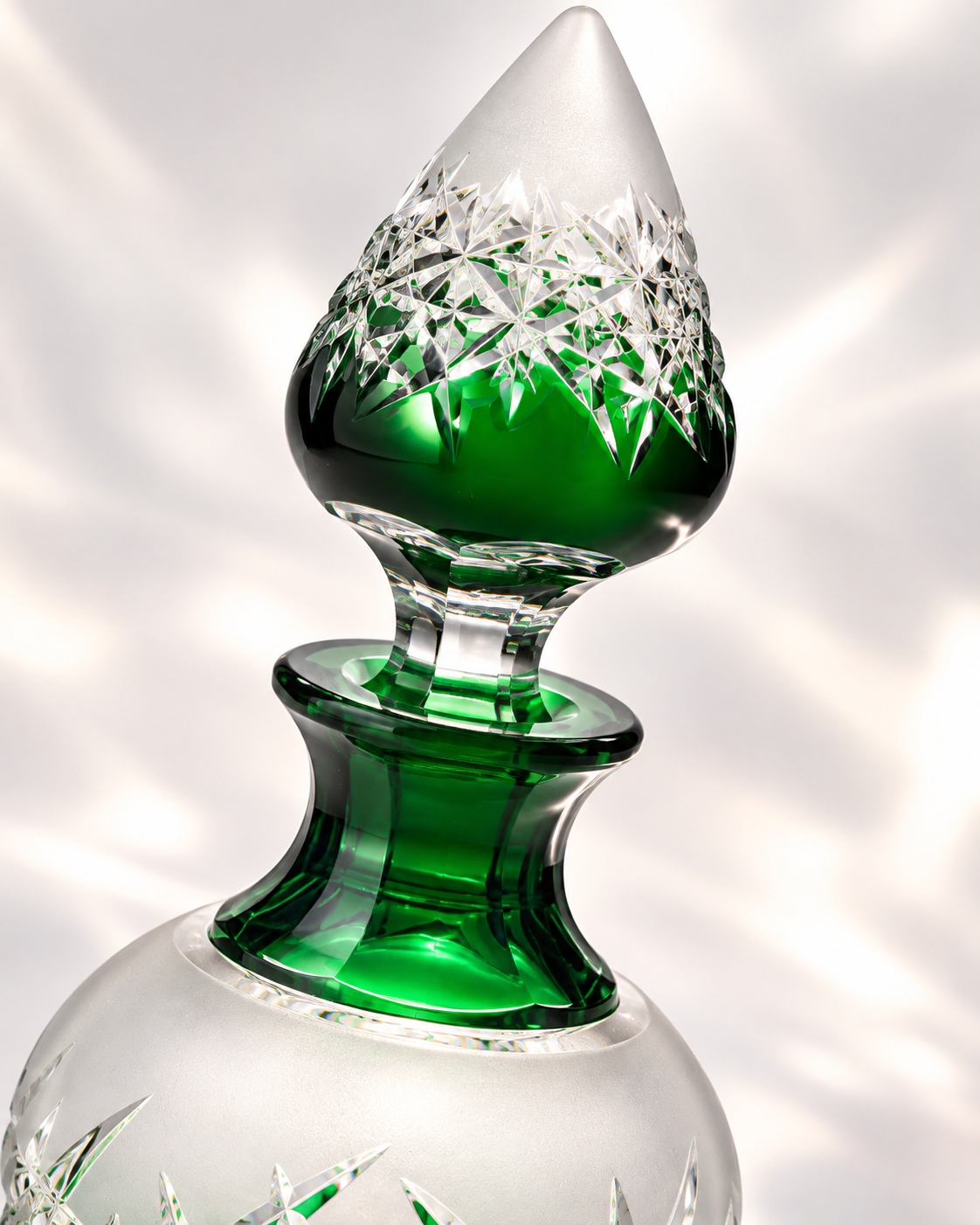 Atelier Spire Perfume Flacon, Petite - Green, Close-up