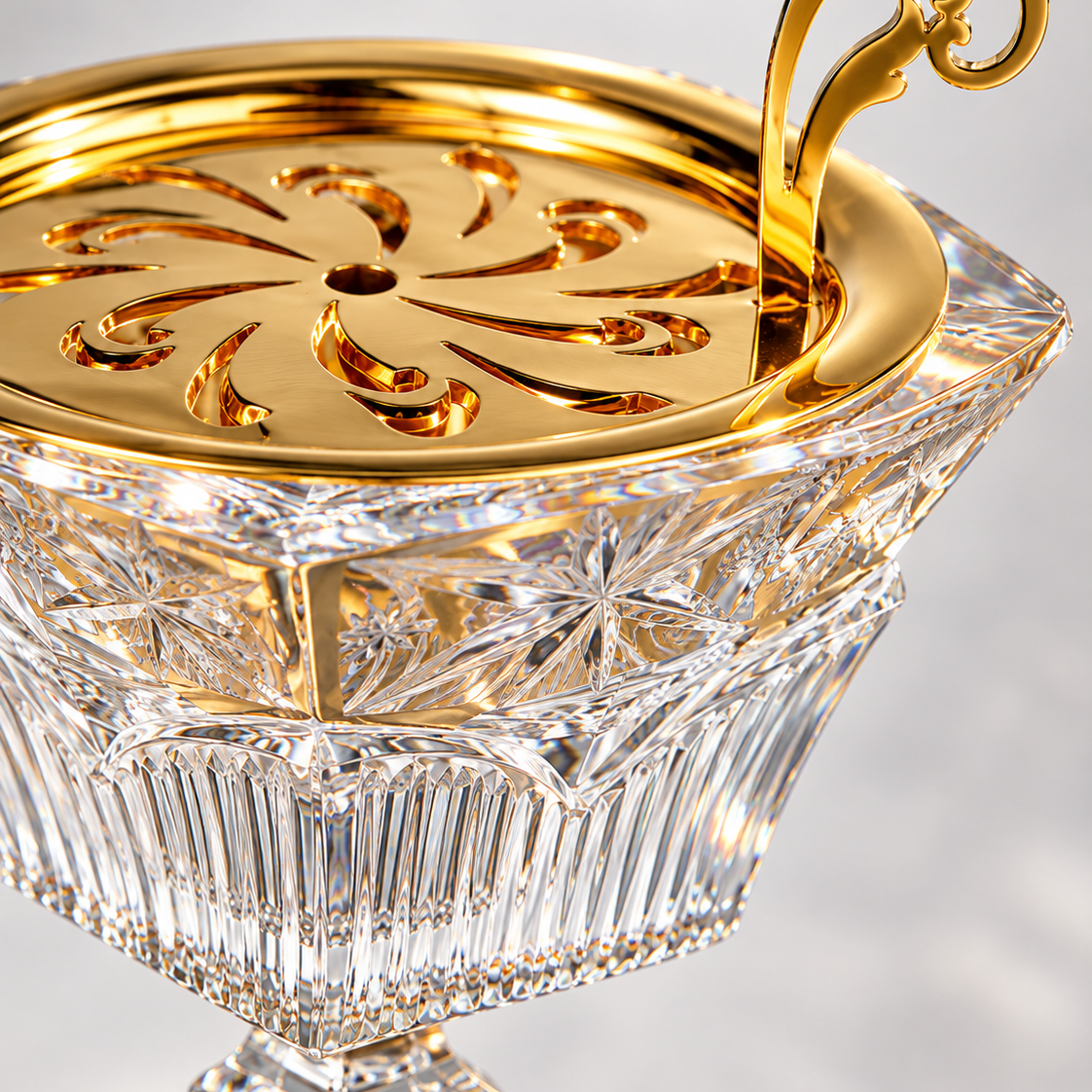 Aroma Quintet Crystal Vanity Set, Crystal, Close-up