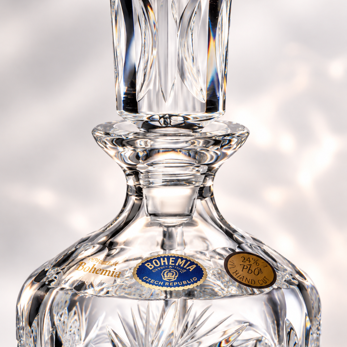 Grand Pinwheel Perfume Decanter - Clear, Close-up