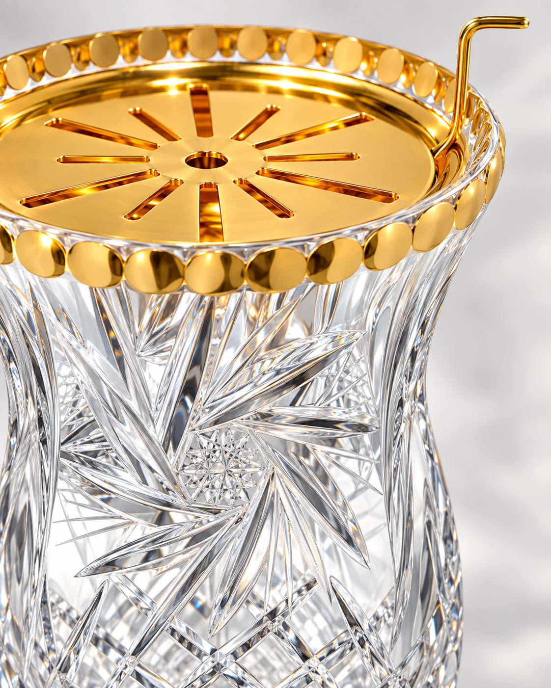Fusée Crystal Incense Vase, Close-up