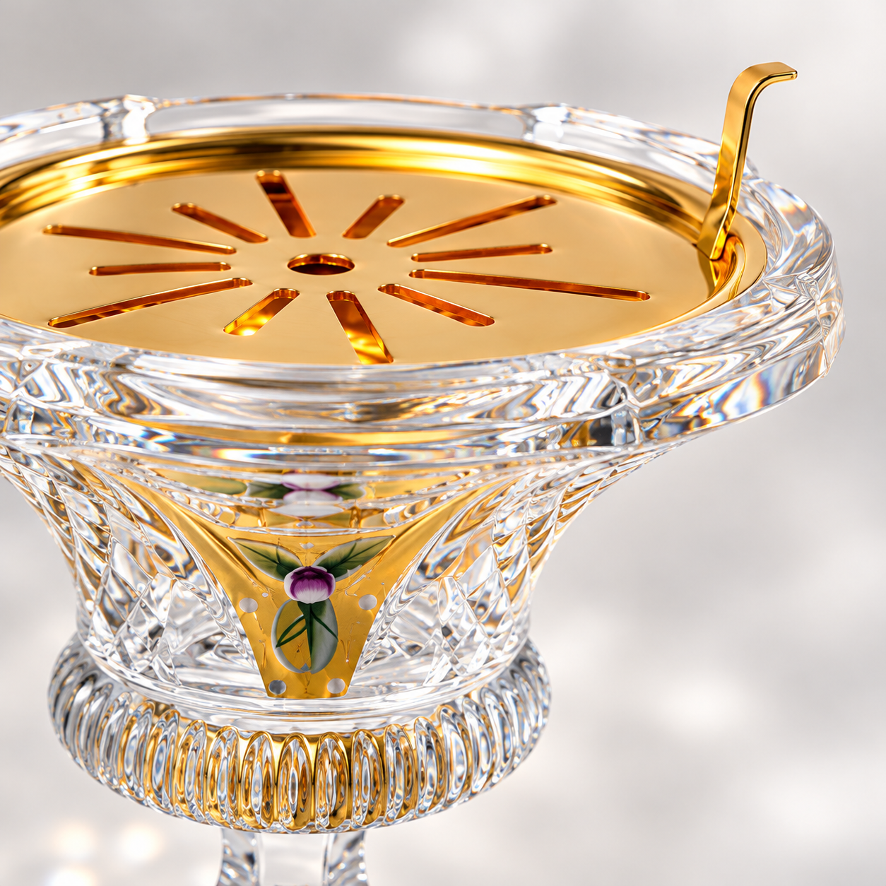 Imperiale Bowl Crystal Incense Burner, Close-up